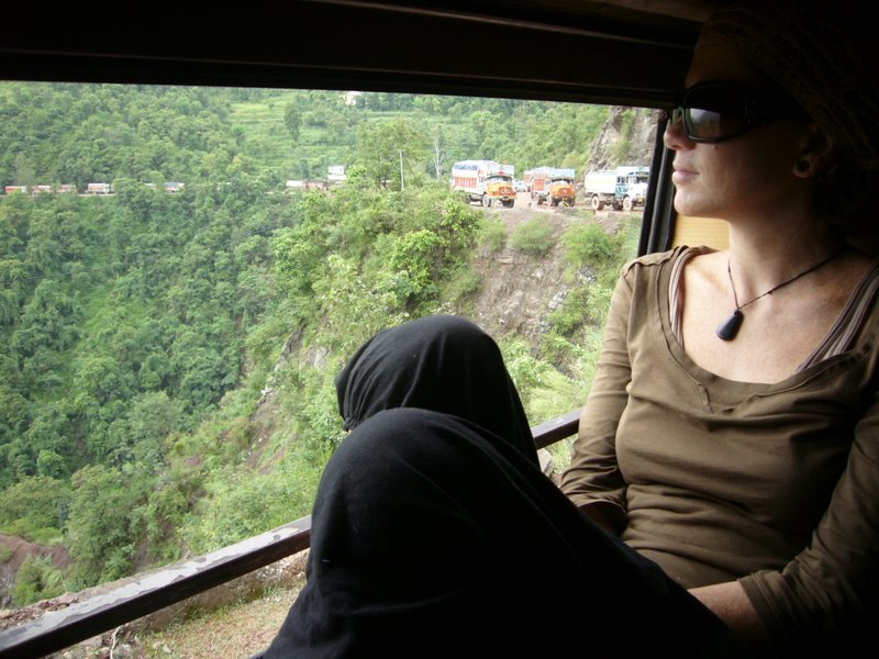 Bus To Delhi